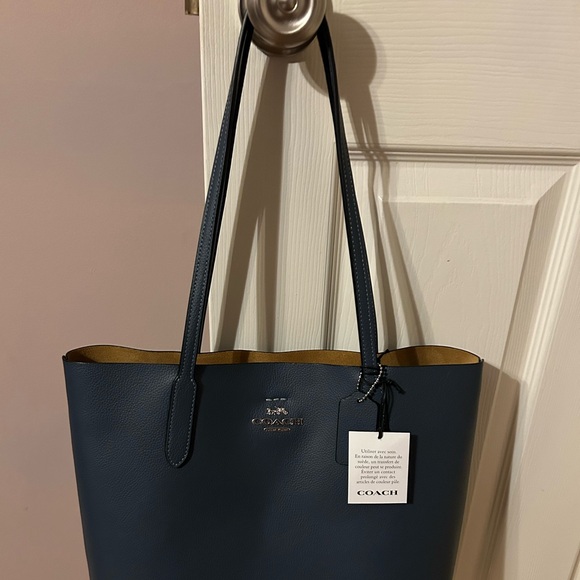 Authentic Coach blue denim leather shoulder tote bag new with tags - Picture 5 of 7